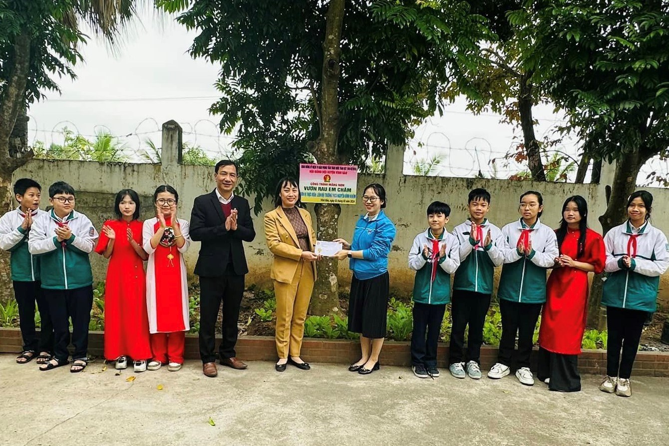 HỘI ĐỒNG ĐỘI HUYỆN VĨNH BẢO KHÁNH THÀNH CÔNG TRÌNH VÌ ĐÀN EM THÂN YÊU CHÀO MỪNG KỶ NIỆM 76 NĂM PHONG TRÀO TRẦN QUỐC TOÀN (02/1948-02/2024)