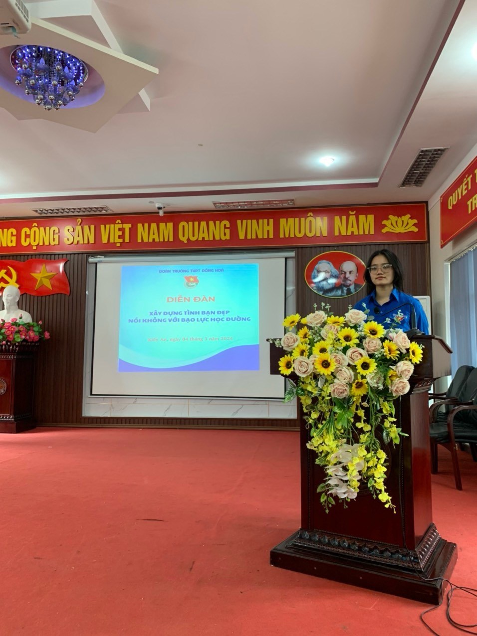Xây dựng tình bạn đẹp - Nói không với bạo lực học đường