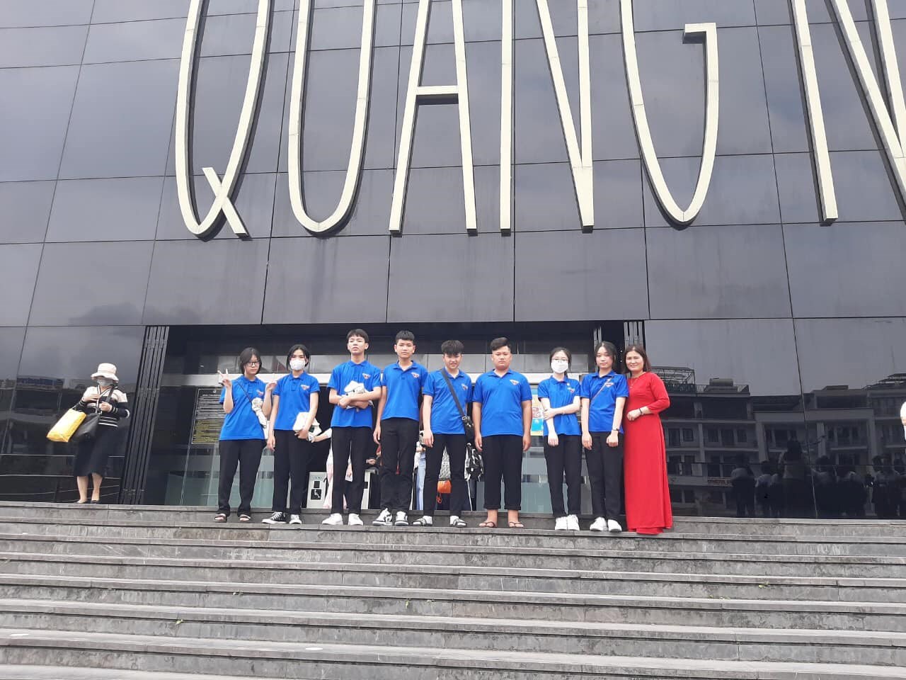 Hành trình thăm bảo tàng - Quận đoàn Dương Kinh