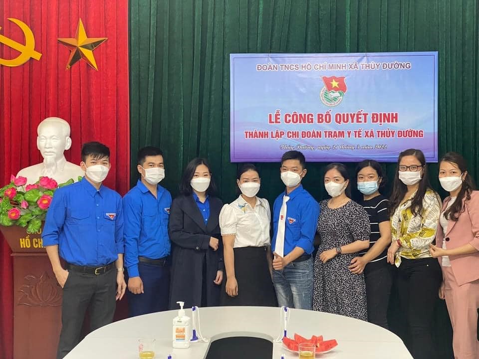 BTV HUYỆN ĐOÀN CHỈ ĐẠO BCH ĐOÀN XÃ THỦY ĐƯỜNG TỔ CHỨC LỄ CÔNG BỐ QUYẾT ĐỊNH THÀNH LẬP CHI ĐOÀN TRẠM Y TẾ XÃ