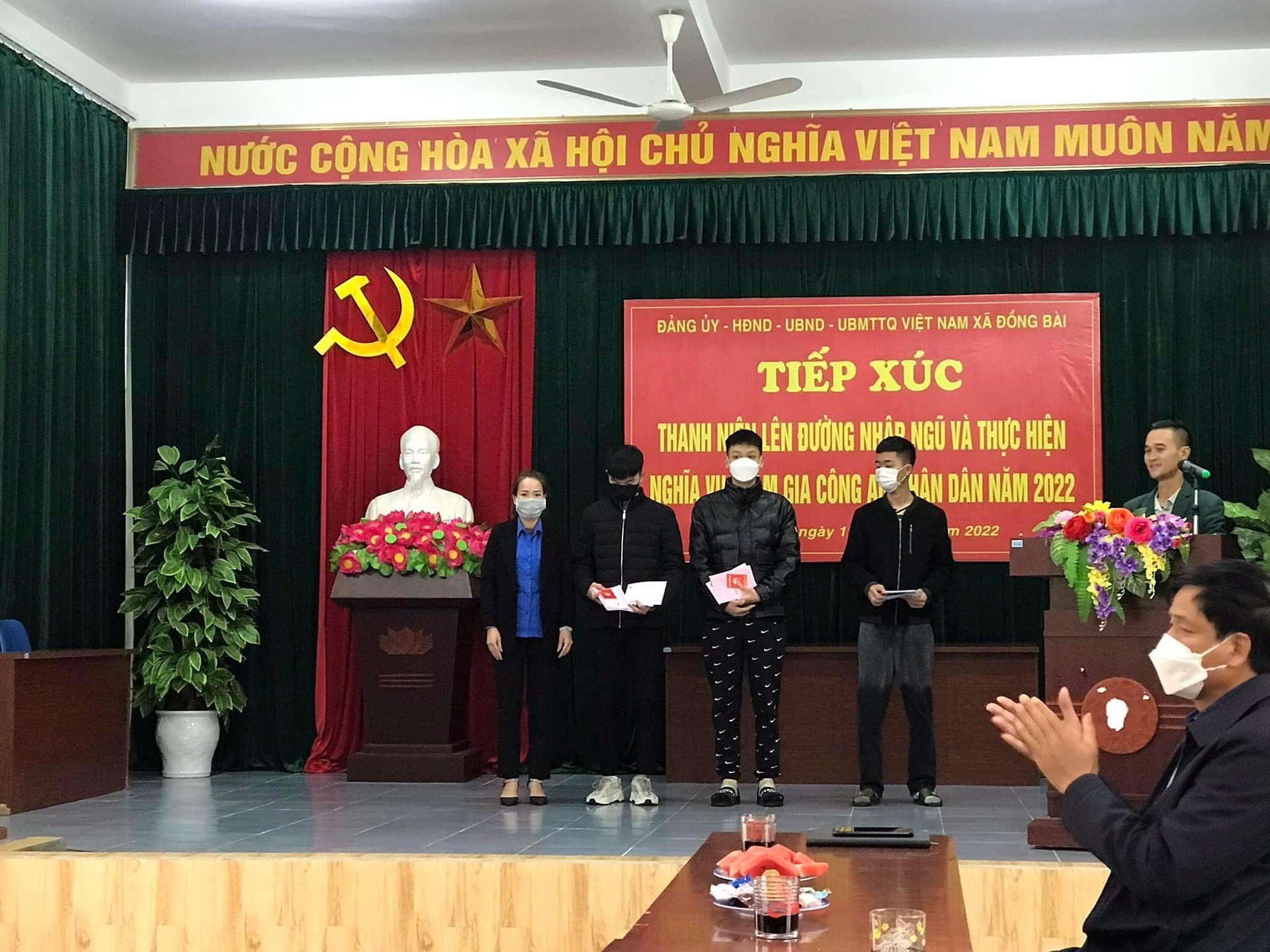 HỘI NGHỊ TIẾP XÚC THANH NIÊN LÊN ĐƯỜNG NHẬP NGŨ THỰC HIỆN NGHĨA VỤ QUÂN SỰ VÀ LỄ GIAO NHẬN QUÂN NĂM 2022
