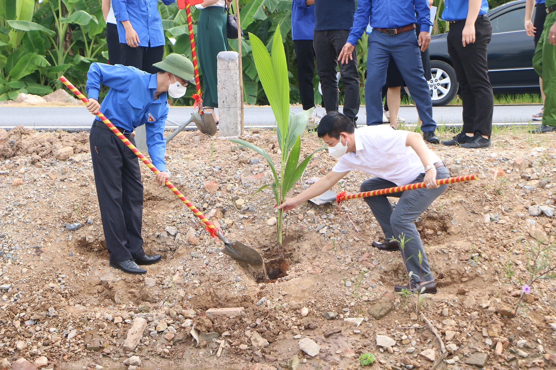 ĐỢT CAO ĐIỂM TUỔI TRẺ THỦY NGUYÊN CÙNG HÀNH ĐỘNG CHUNG TAY XÂY DỰNG NÔNG THÔN MỚI NĂM 2021