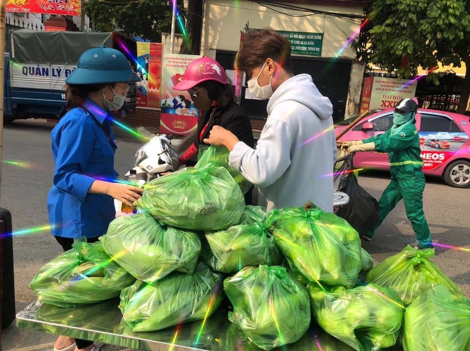 Hỗ trợ tiêu thụ nông sản trong tình hình mới