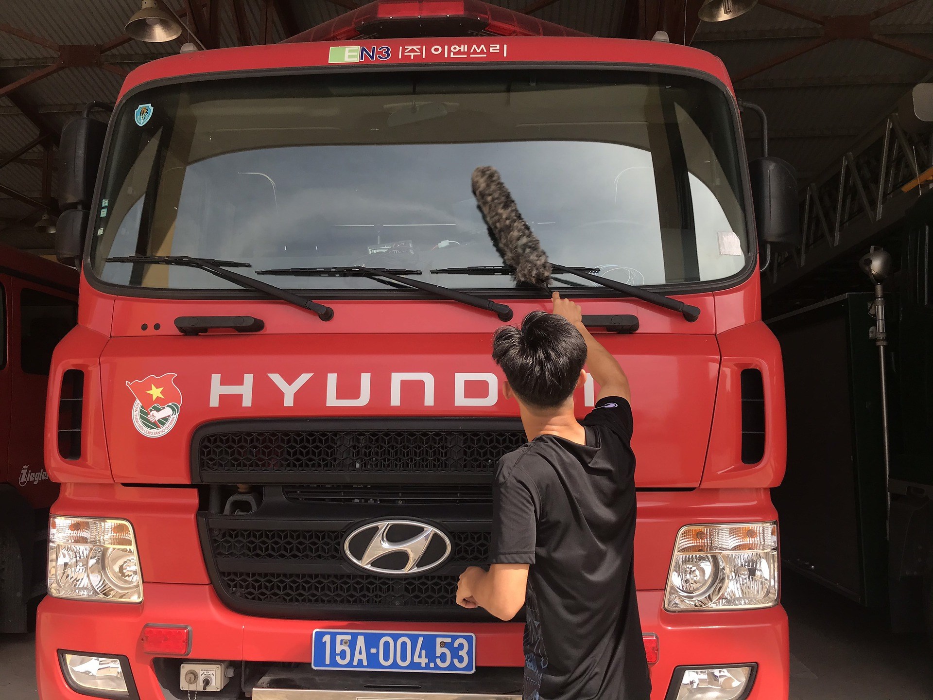 Tuổi trẻ Công an thành phố đồng loạt tổ chức “Chiến sỹ tình nguyện vì văn minh đô thị”