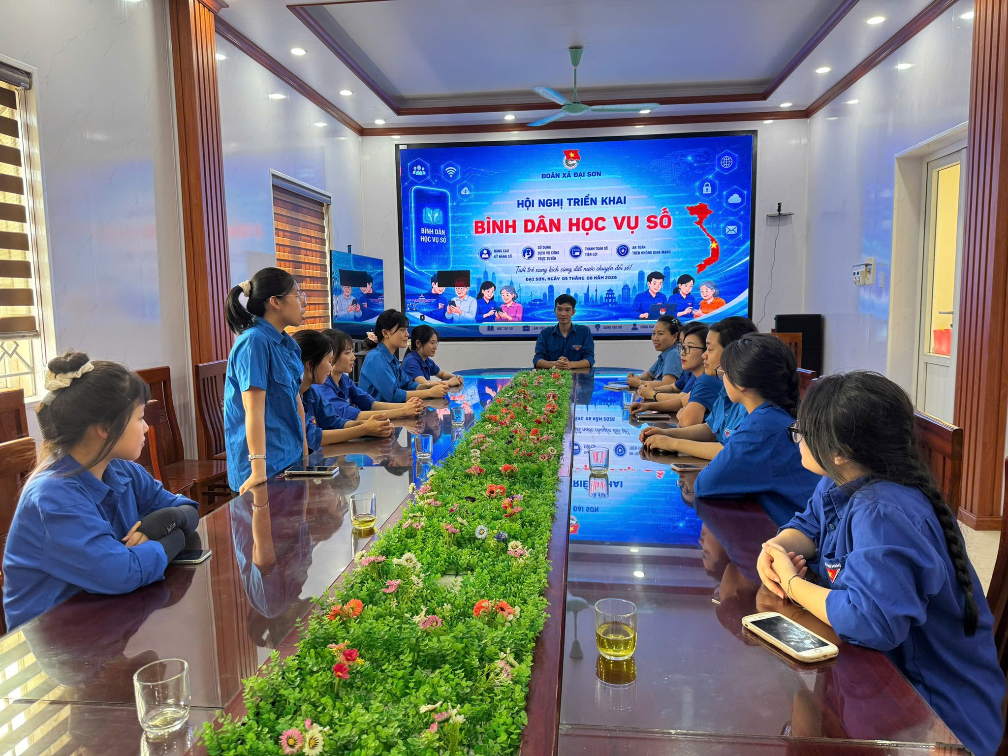 ĐOÀN XÃ ĐẠI SƠN TỔ CHỨC THÀNH CÔNG HỘI NGHỊ TRIỂN KHAI PHONG TRÀO "BÌNH DÂN HỌC VỤ SỐ"