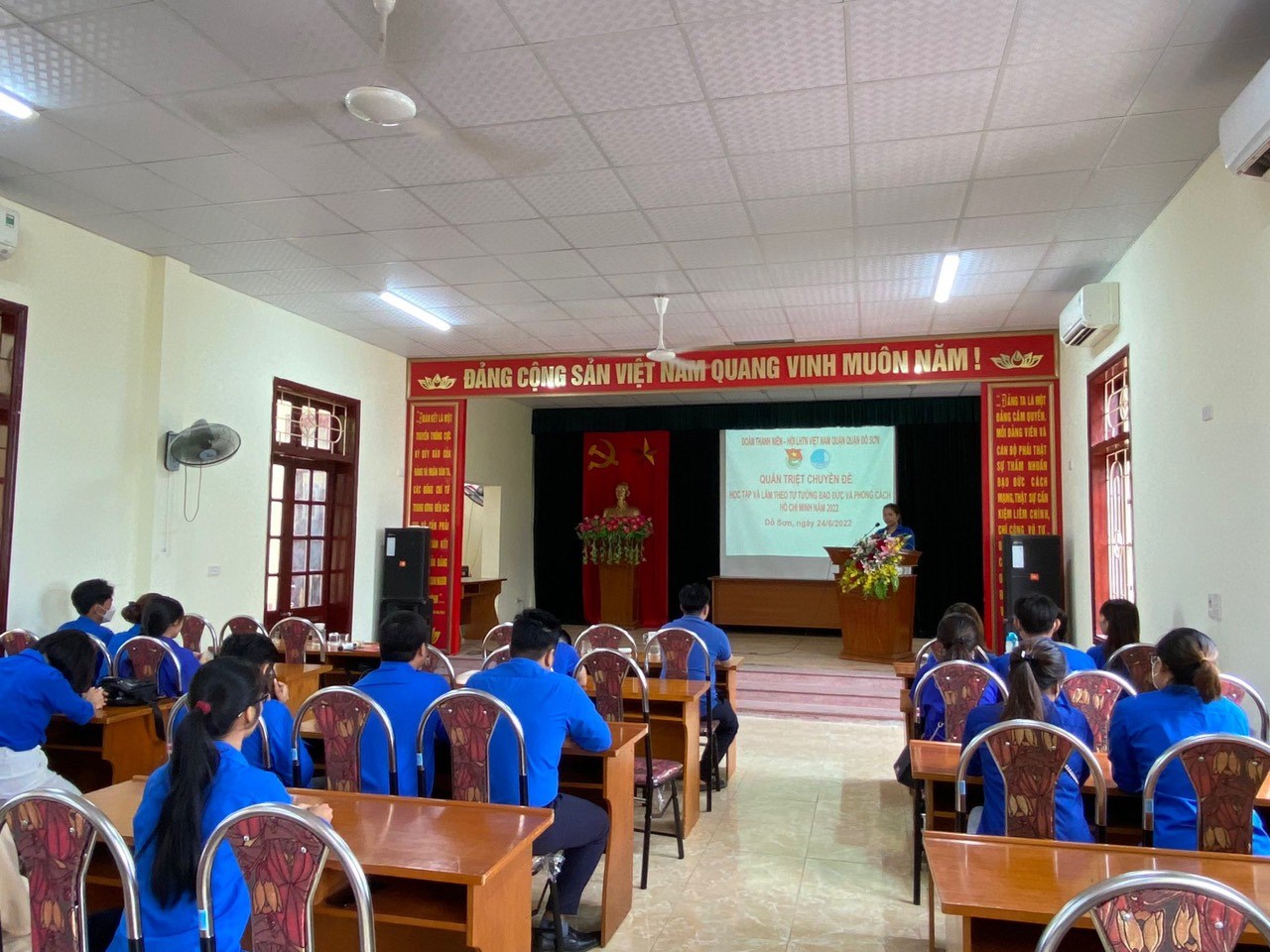 Quận đoàn Đồ Sơn tổ chức quán triệt quán triệt Chuyên đề Học tập và làm theo tư tưởng, đạo đức, phong cách Hồ Chí Minh năm 2022