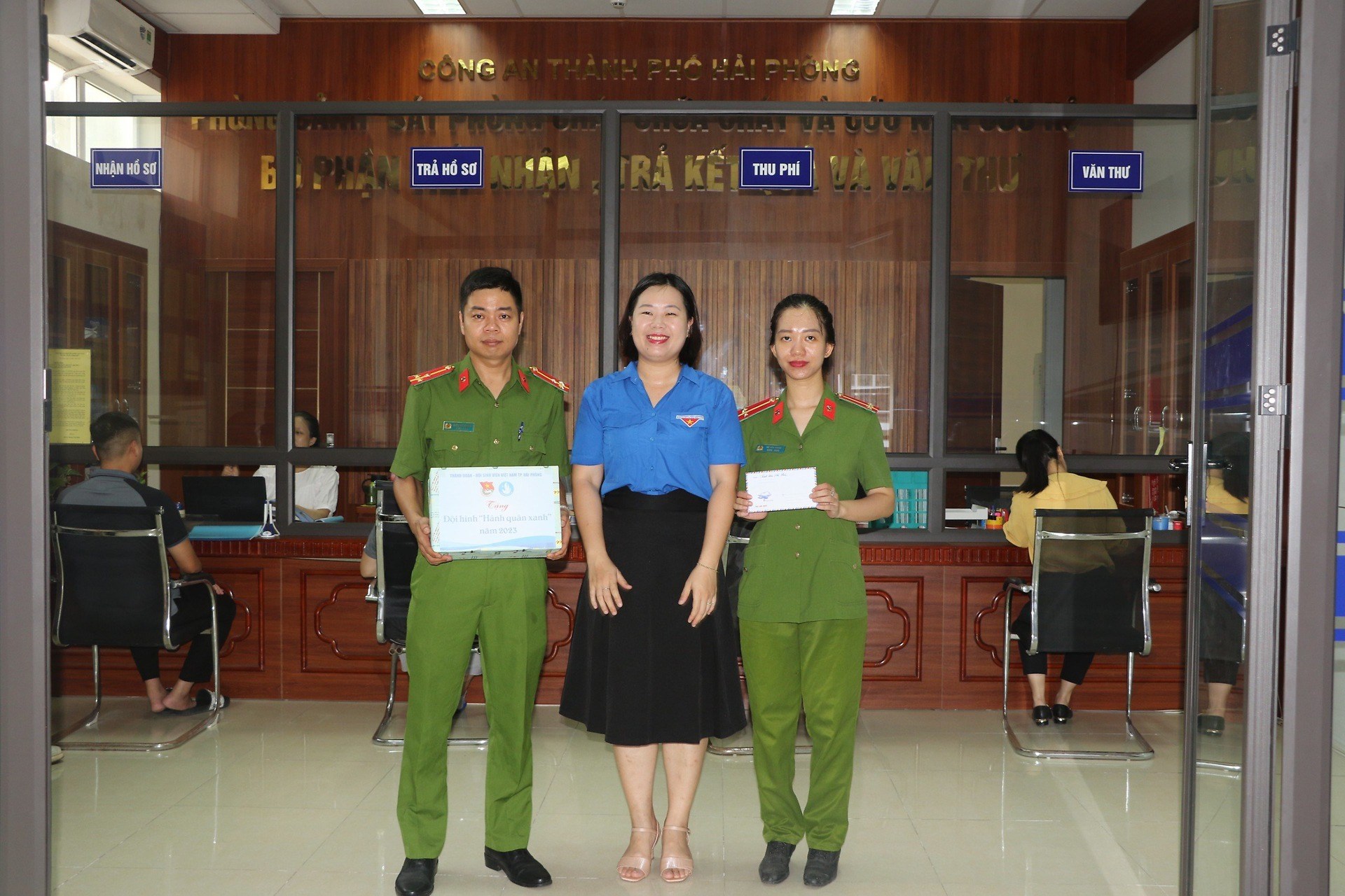 Phát động Tuần lễ cao điểm hỗ trợ nhân dân thực hiện dịch vụ công trực tuyến