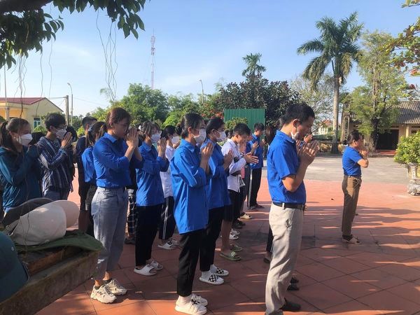 Hoạt động chào mừng kỉ niệm 66 năm ngày truyền thống Hội Liên hiệp thanh niên Việt nam (15/10/1956 - 15/10/2022)