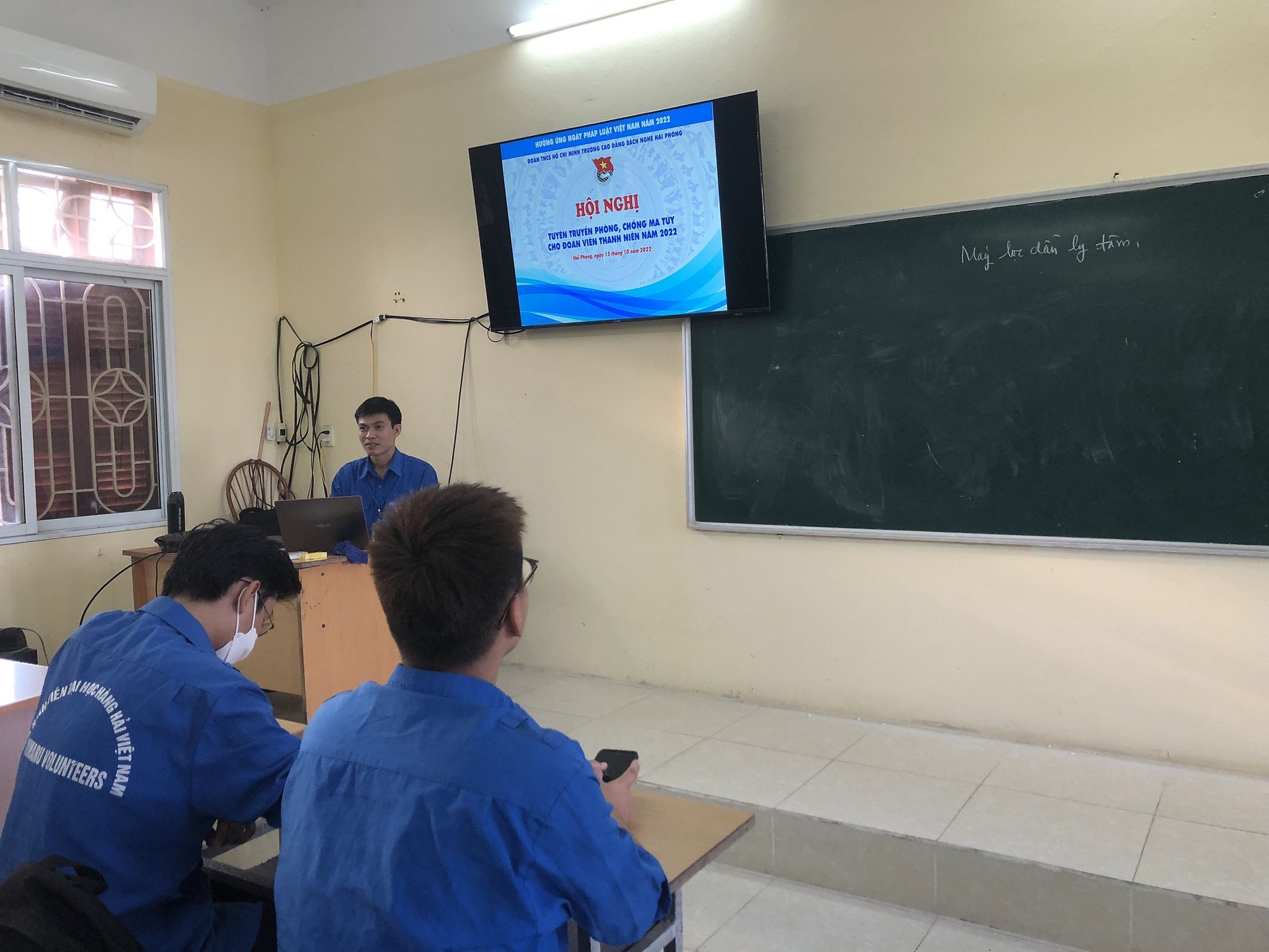 Hưởng ứng ngày Pháp luật Việt Nam năm 2022