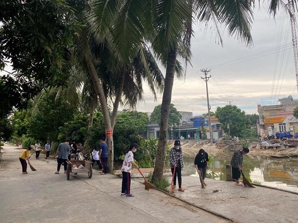 Ngày cao điểm "Hoa phượng đỏ"
