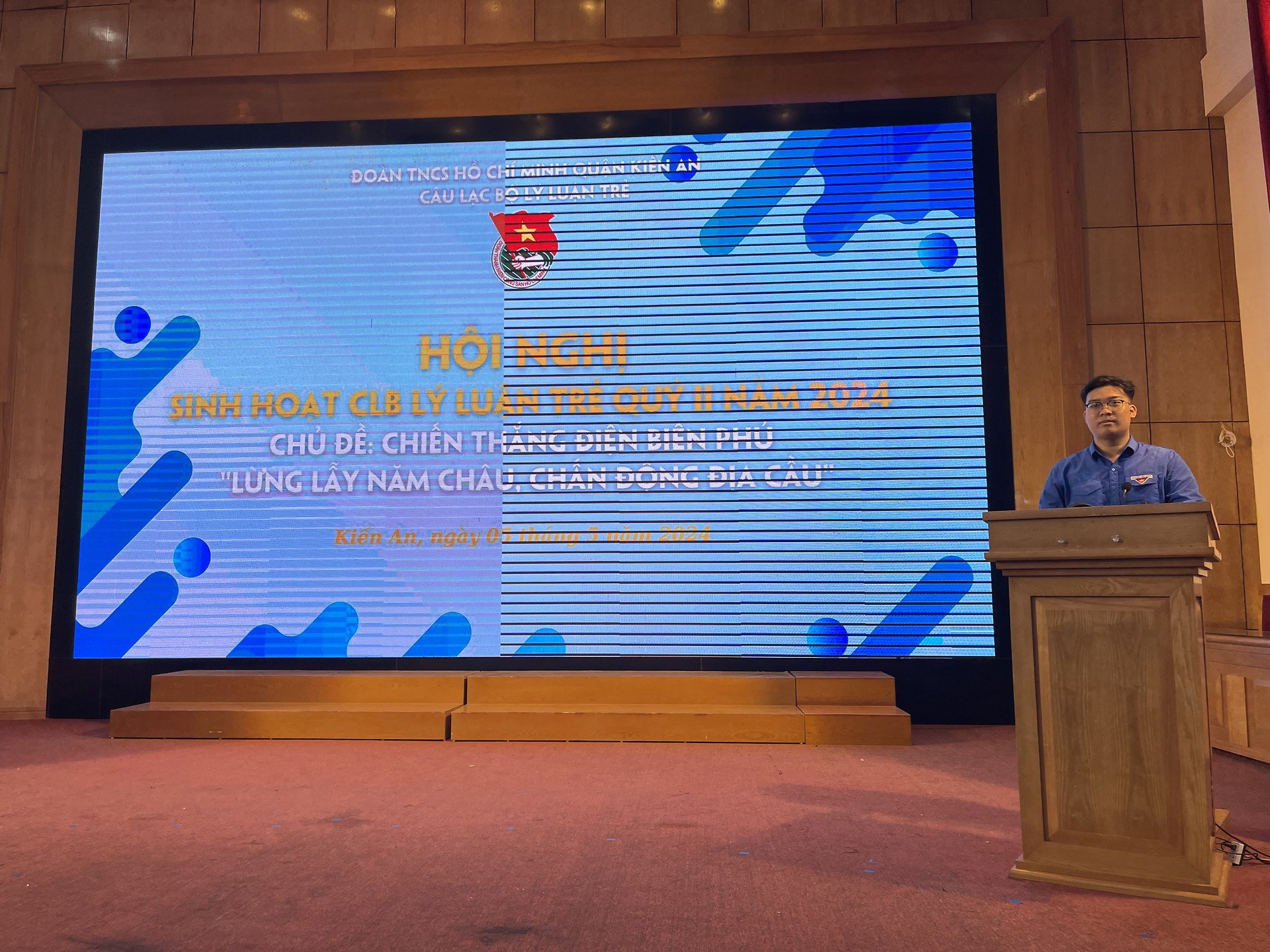 Quận Kiến An: Sinh hoạt CLB Lý luận trẻ với chủ đề "Chiến thắng Điện Biên Phủ "Lừng lẫy năm châu, chấn động địa cầu"" nhân kỉ niệm 70 năm Chiến thắng Điện Biên Phủ
