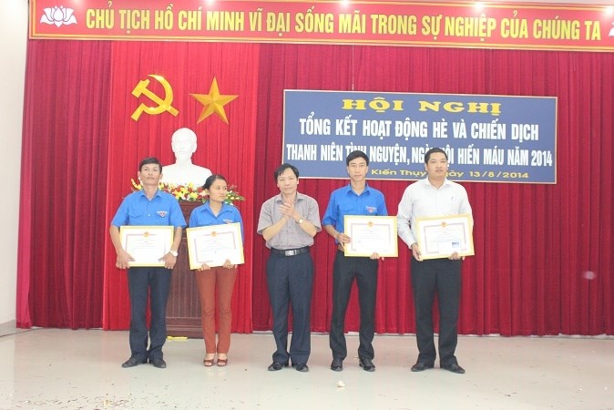 1407998447-nhỏIMG_0002