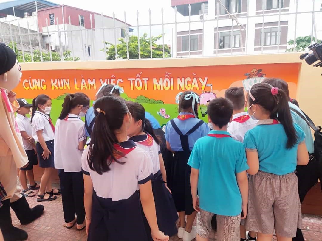 Công trình thanh niên "Sắc màu tuổi thơ"