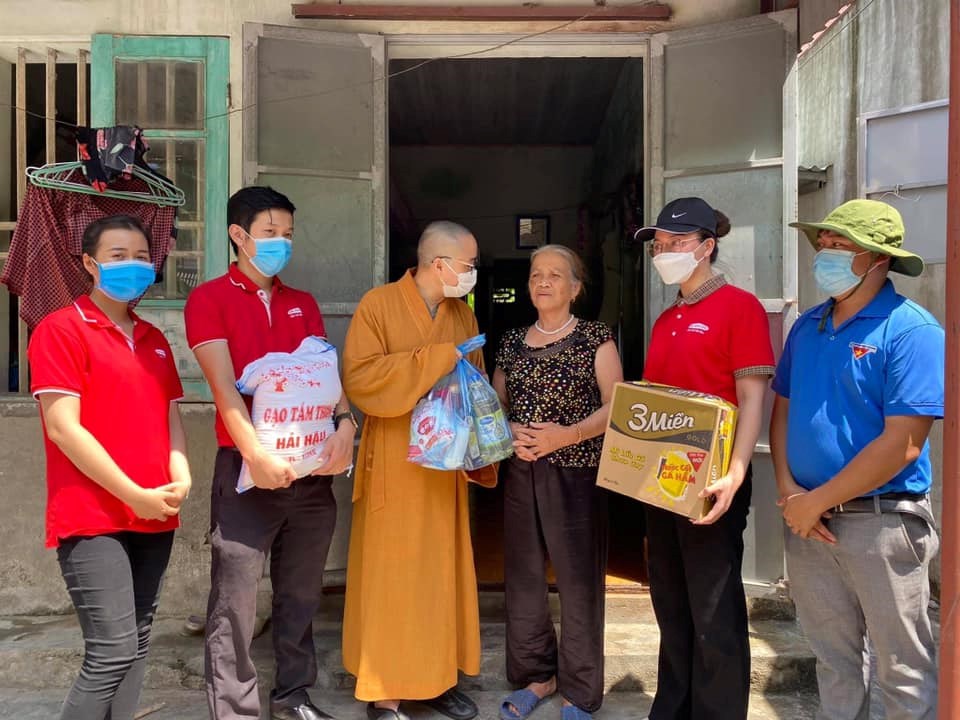 Đoàn thanh niên - Hội LHTN Việt Nam quận Đồ Sơn tích cực phối hợp với Chùa Hang tổ chức các hoạt động an sinh xã hội