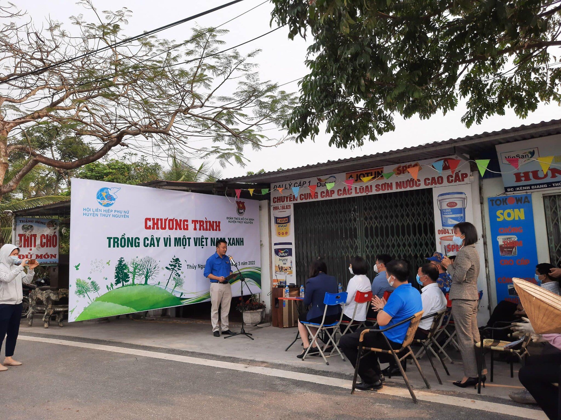HUYỆN ĐOÀN PHỐI HỢP HỘI LHPN HUYỆN THỦY NGUYÊN TỔ CHỨC PHÁT DỘNG CHƯƠNG TRÌNH "TRIỆU CÂY XANH - VÌ MỘT VIỆT NAM XANH"