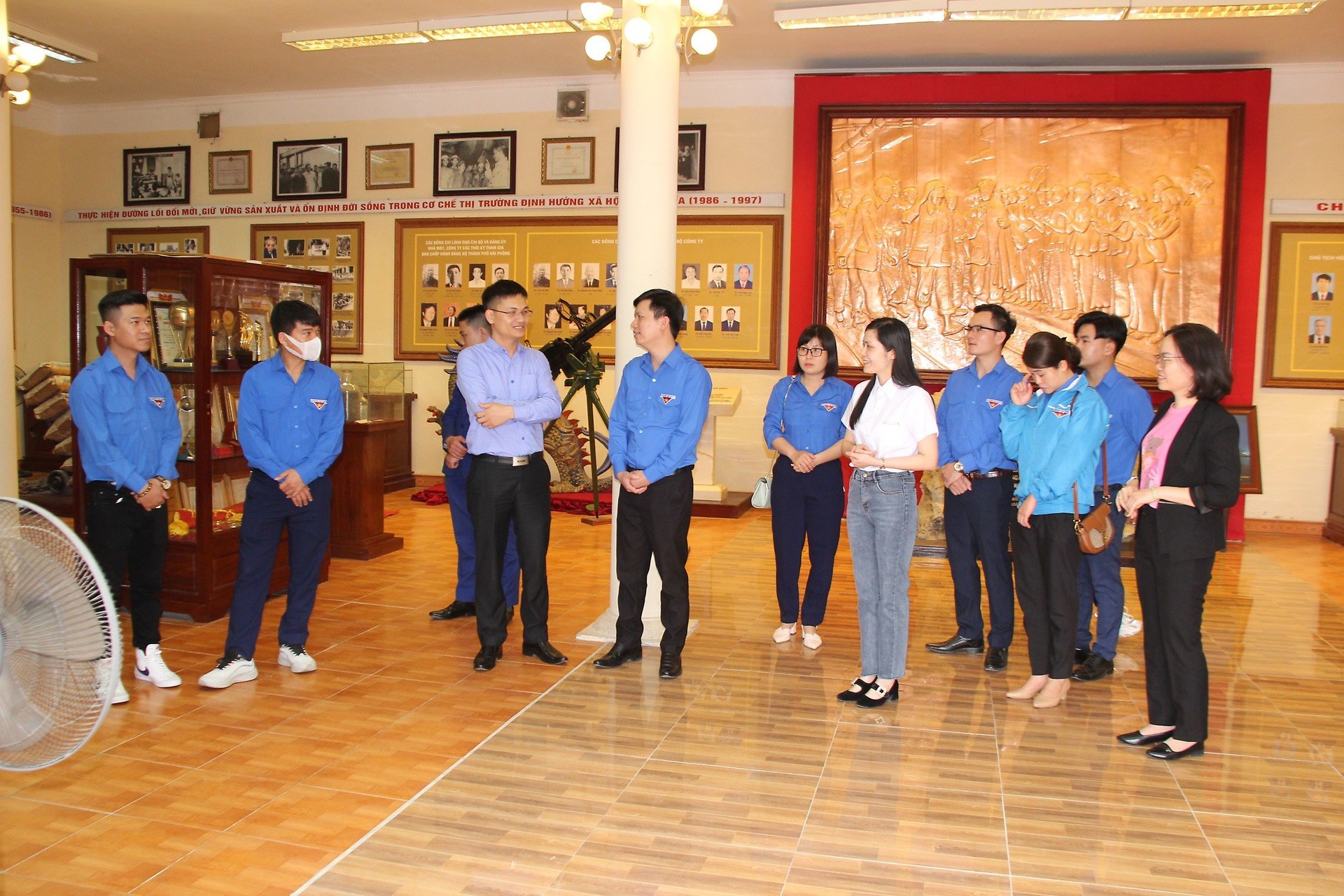 Đoàn TN công ty Xi măng Vicem - Hành trình về địa chỉ đỏ