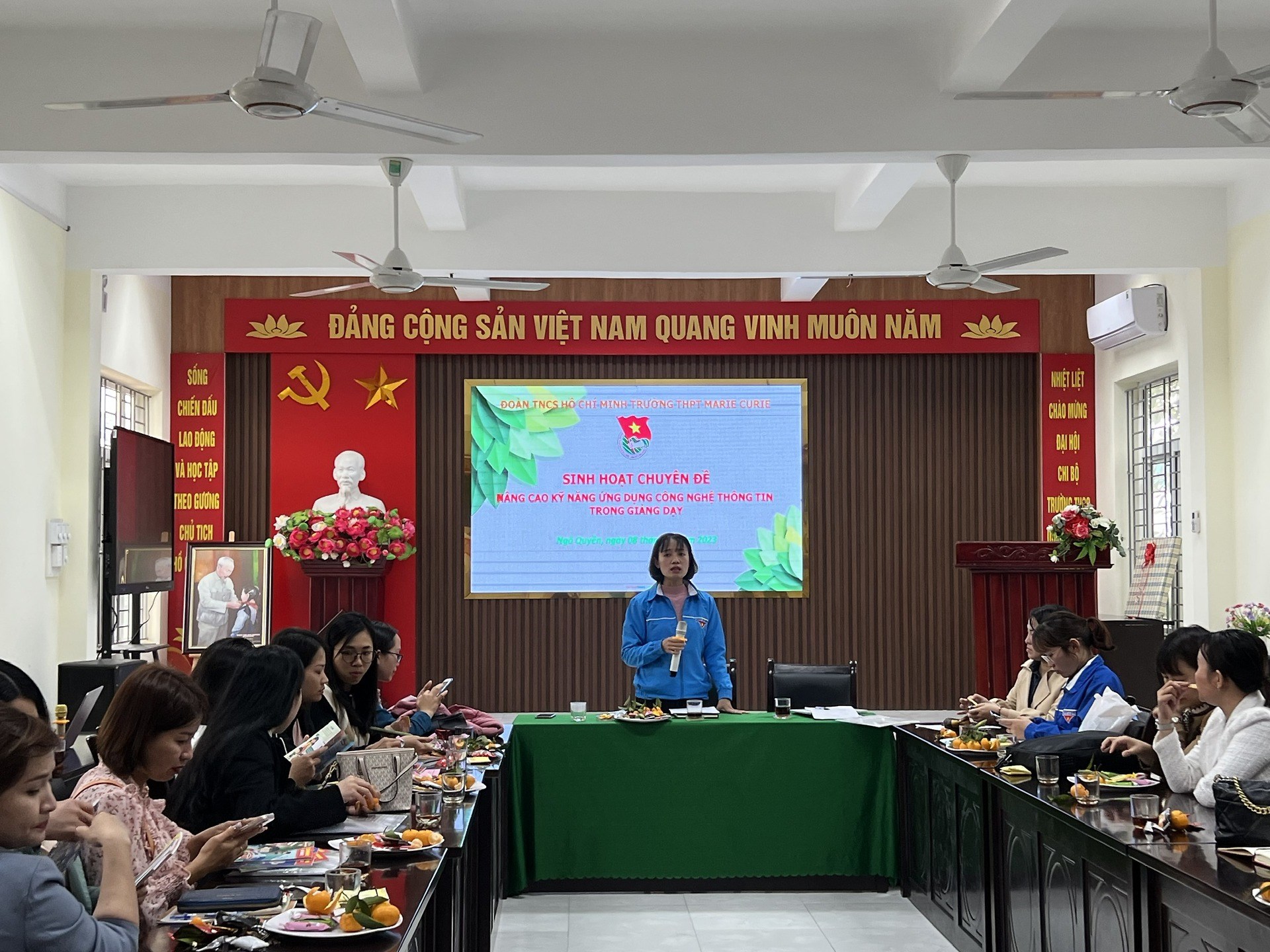 Hoạt động nâng cao kỹ năng ứng dụng công nghệ thông tin trong giảng dạy