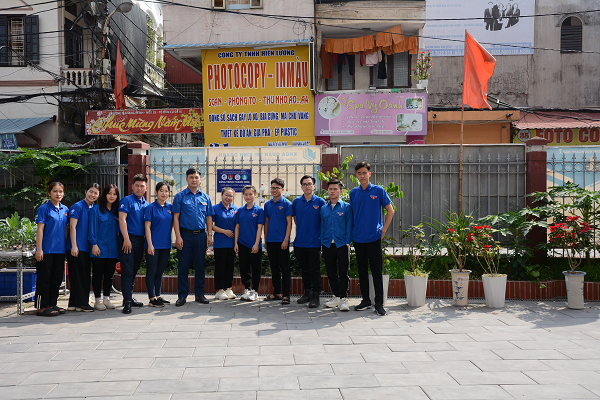 Công trình thanh niên: Vườn hoa và vườn nam dược
