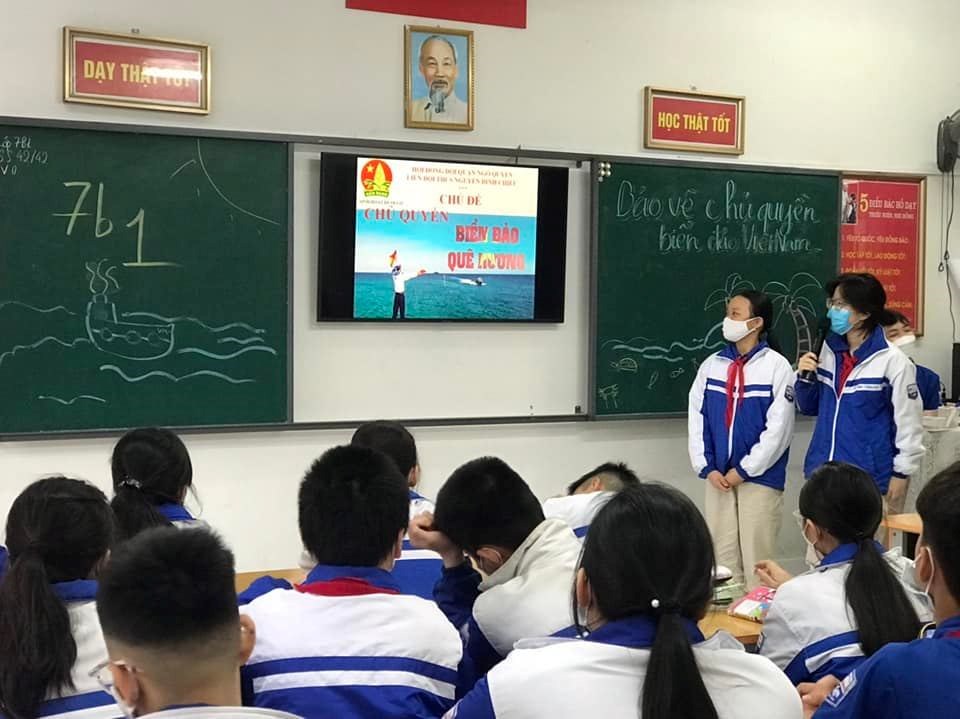 Hoạt động tuyên truyền "Chủ quyền biển đảo quê hương"