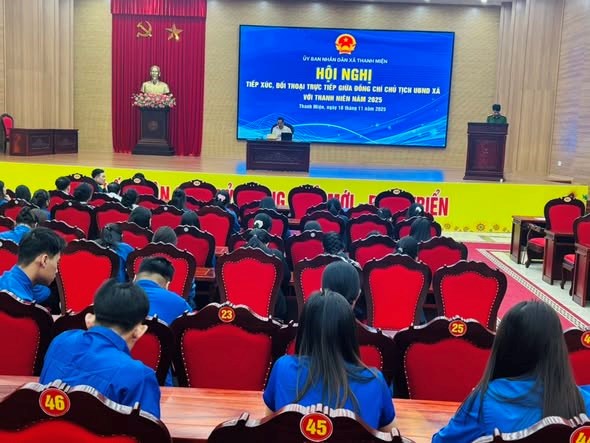 THANH MIỆN TỔ CHỨC TIẾP XÚC ĐỐI THOẠI GIỮA CHỦ TỊCH UBND XÃ VỚI THANH NIÊN NĂM 2025