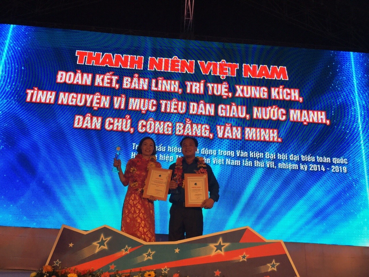 02 cán bộ Hội của thành phố Hải Phòng vinh dự được nhận Giải thưởng "15 tháng 10" và "Thanh niên sống đẹp"