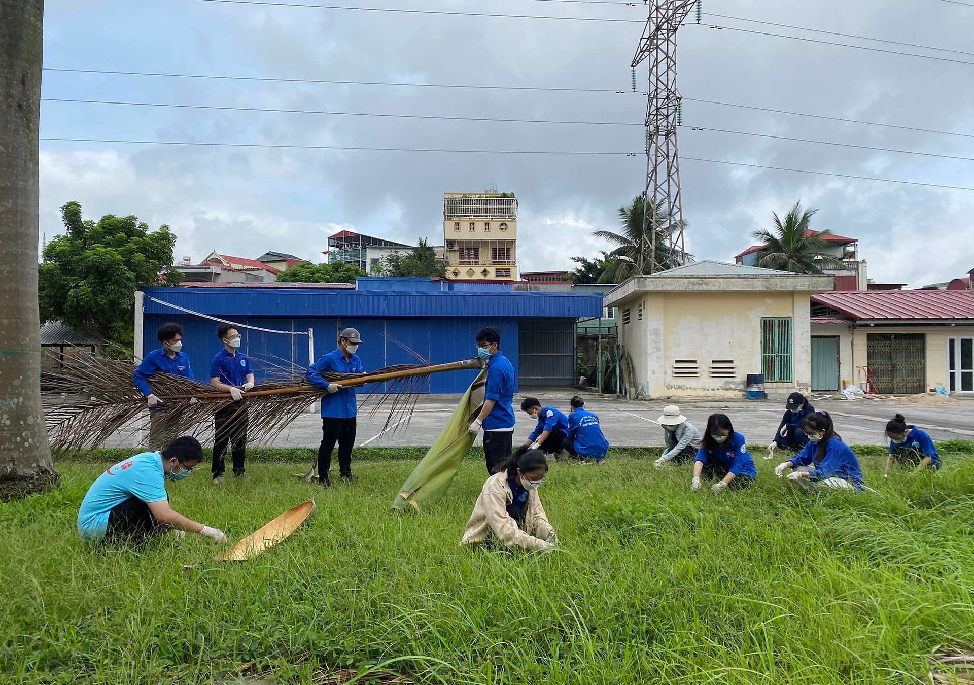 Đoàn TNCS Hồ Chí Minh Trường Đại Học Y Dược Hải Phòng hưởng ứng ngày Chủ Nhật Xanh 19/3/2023