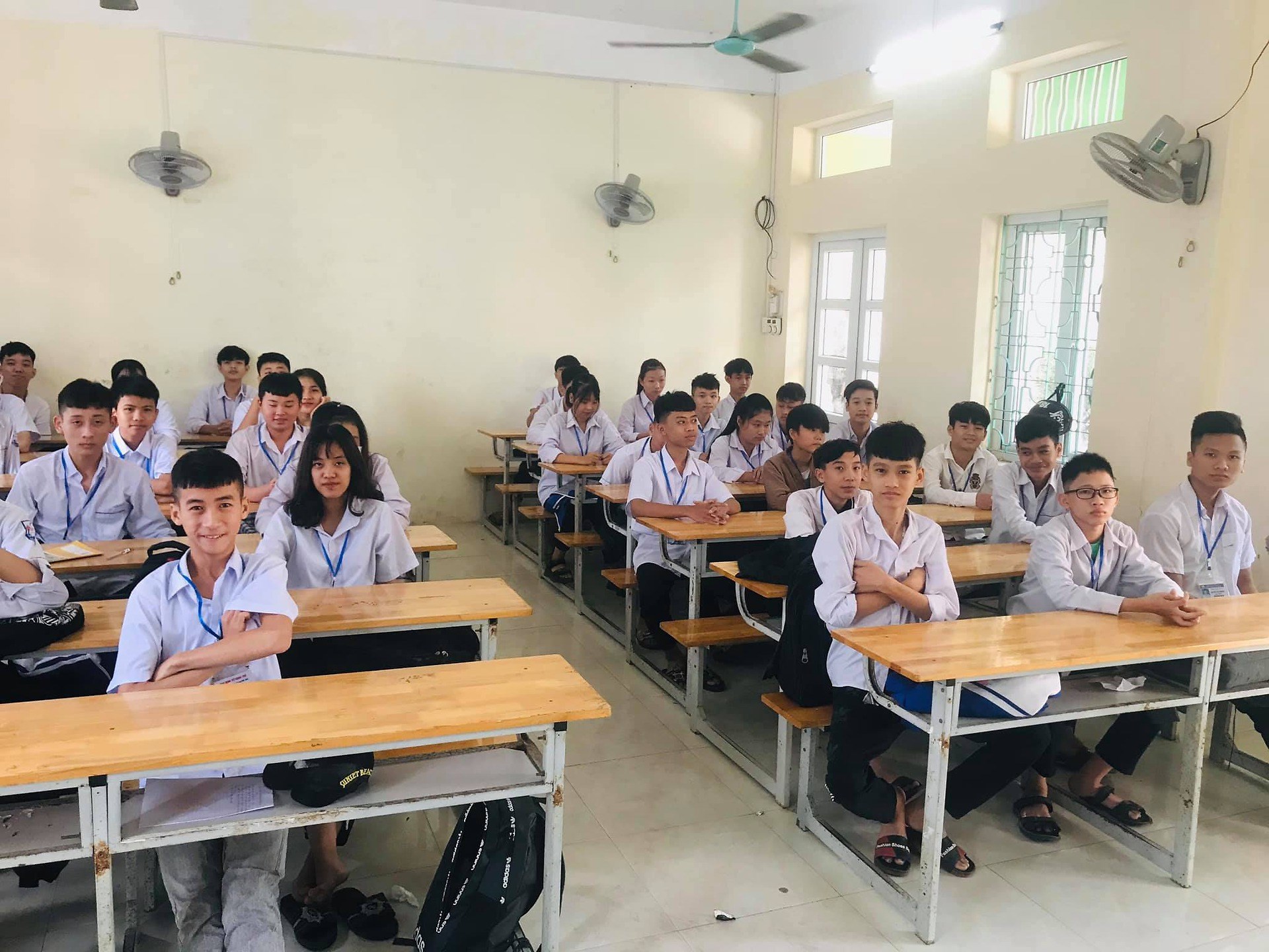 Diễn đàn " Xây dựng tình bạn đẹp - Nói không với bạo lực học đường"
