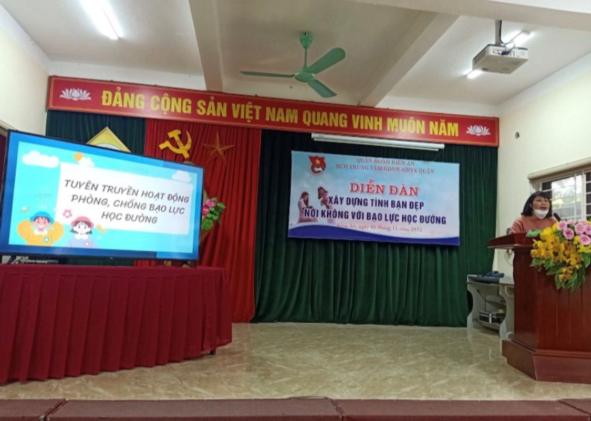 Diễn đàn xây dựng tình bạn đẹp - Nói không với bạo lực học đường