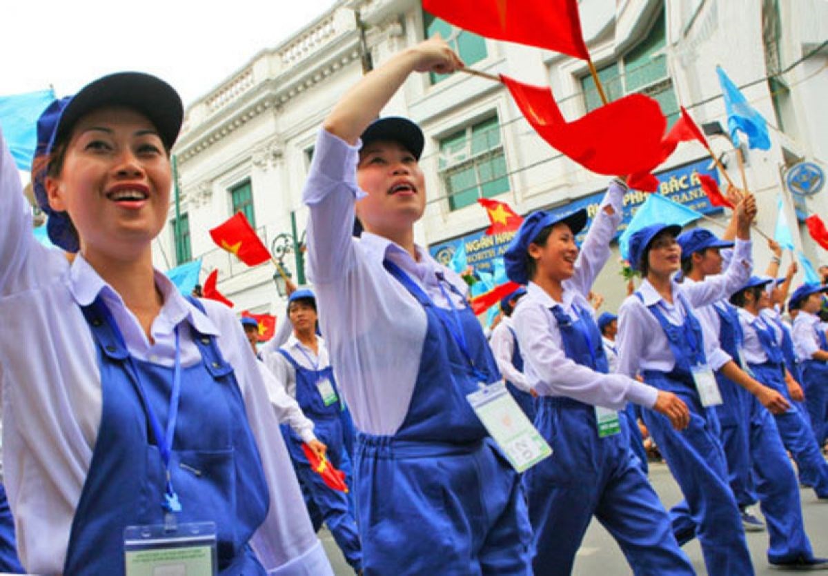 Quận đoàn Đồ Sơn: Tuyên truyền pháp luật trên không gian mạng - Luật Lao động