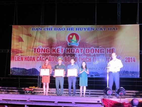 Tổng kết hè và Liên hoan các CLB sở thích thiếu nhi hè năm 2014