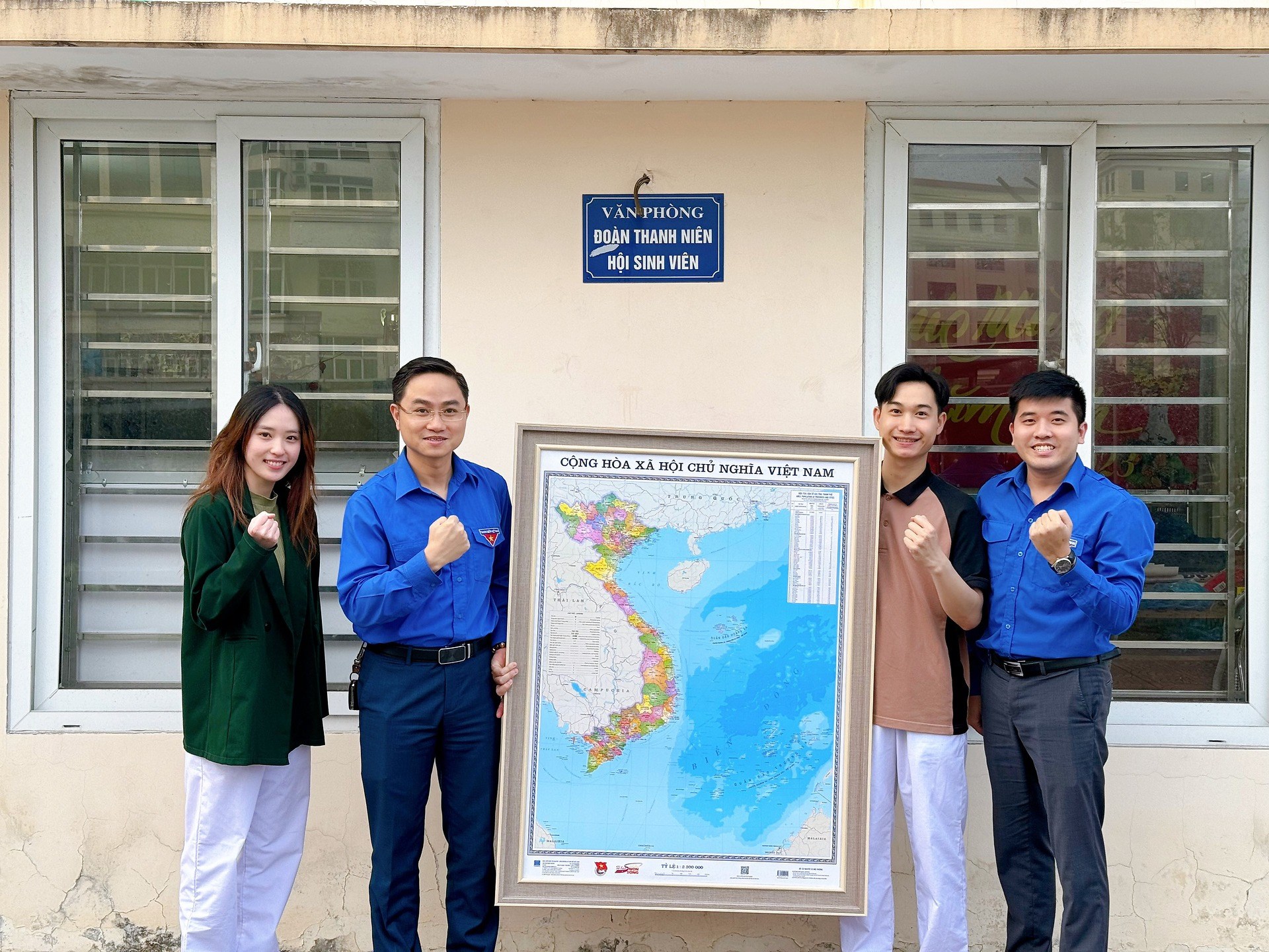 Tuổi trẻ Trường Đại Học Y Dược Hải Phòng hưởng ứng Cuộc vận động "Tự hào một dải non sông"