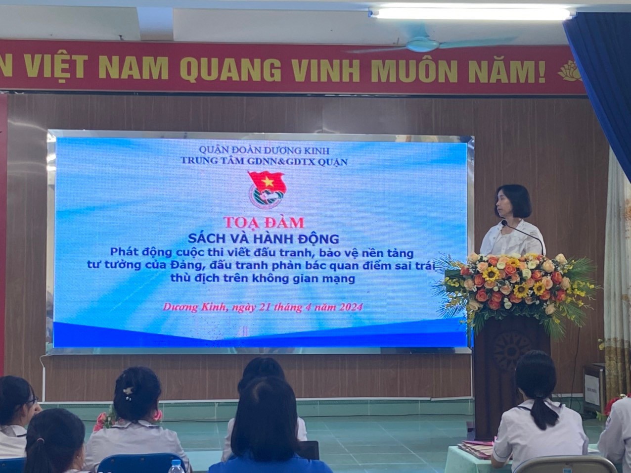 TOẠ ĐÀM SÁCH VÀ HÀNH ĐỘNG HƯỞNG ỨNG NGÀY SÁCH VÀ VĂN HOÁ ĐỌC VIỆT NAM; PHÁT ĐỘNG CUỘC THI VIẾT ĐẤU TRANH, BẢO VỆ NỀN TẢNG TƯ TƯỞNG CỦA ĐẢNG, ĐẤU TRANH, PHẢN BÁC QUAN ĐIỂM SAI TRÁI THÙ ĐỊCH TRÊN KHÔNG GIAN MẠNG