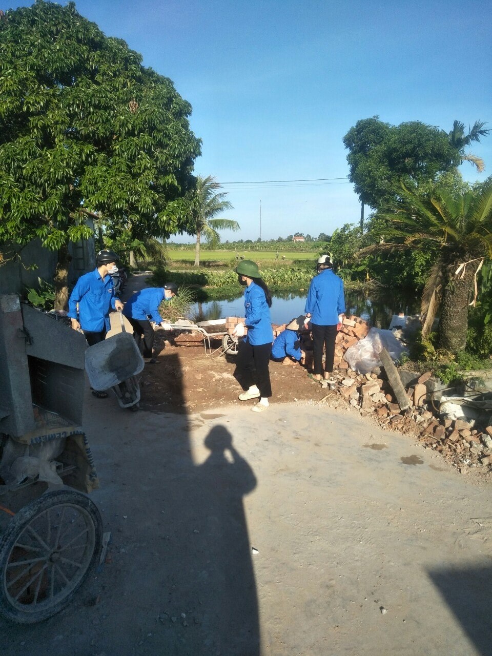 CÔNG TRÌNH THANH NIÊN "NGÔI NHÀ MANG NHỮNG YÊU THƯƠNG"