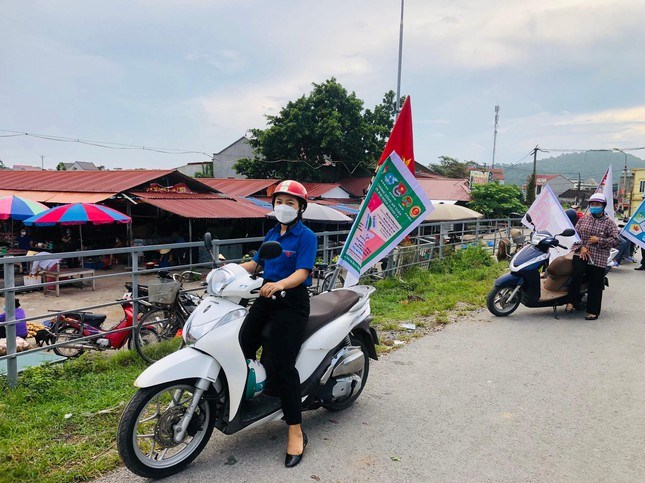 Sống đẹp, sống có ích vì cộng đồng