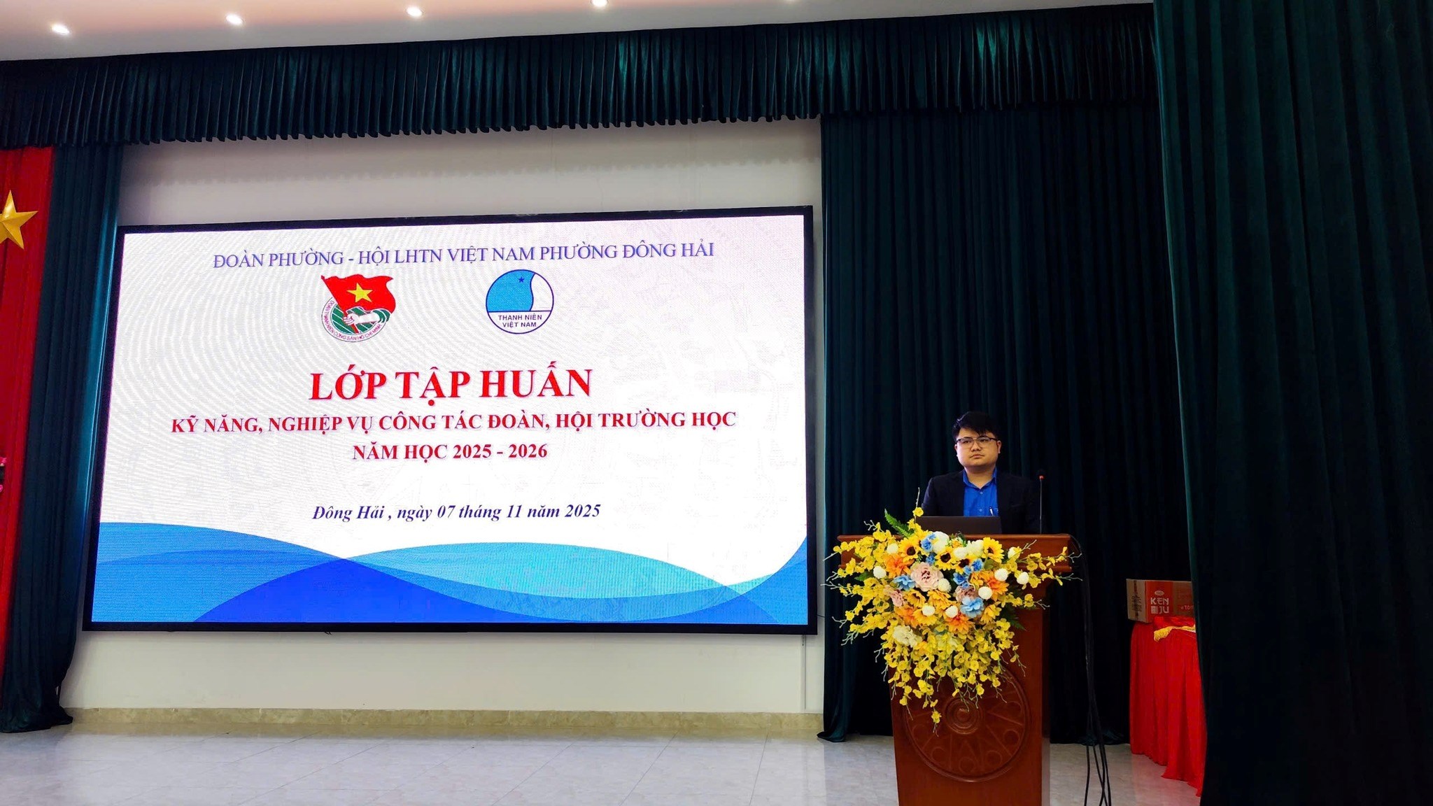 ĐOÀN PHƯỜNG - HỘI LHTN VIỆT NAM PHƯỜNG ĐÔNG HẢI: TẬP HUẤN CÔNG TÁC ĐOÀN, HỘI VÀ PHONG TRÀO THANH NIÊN NĂM HỌC 2025 - 2026