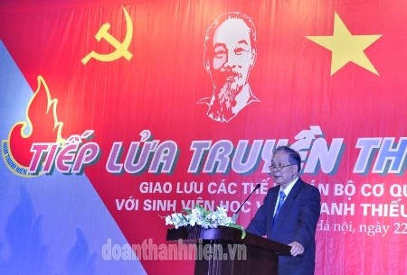 Sinh viên Việt Nam ở ngoài nước với Năm Thanh niên tình nguyện 2014