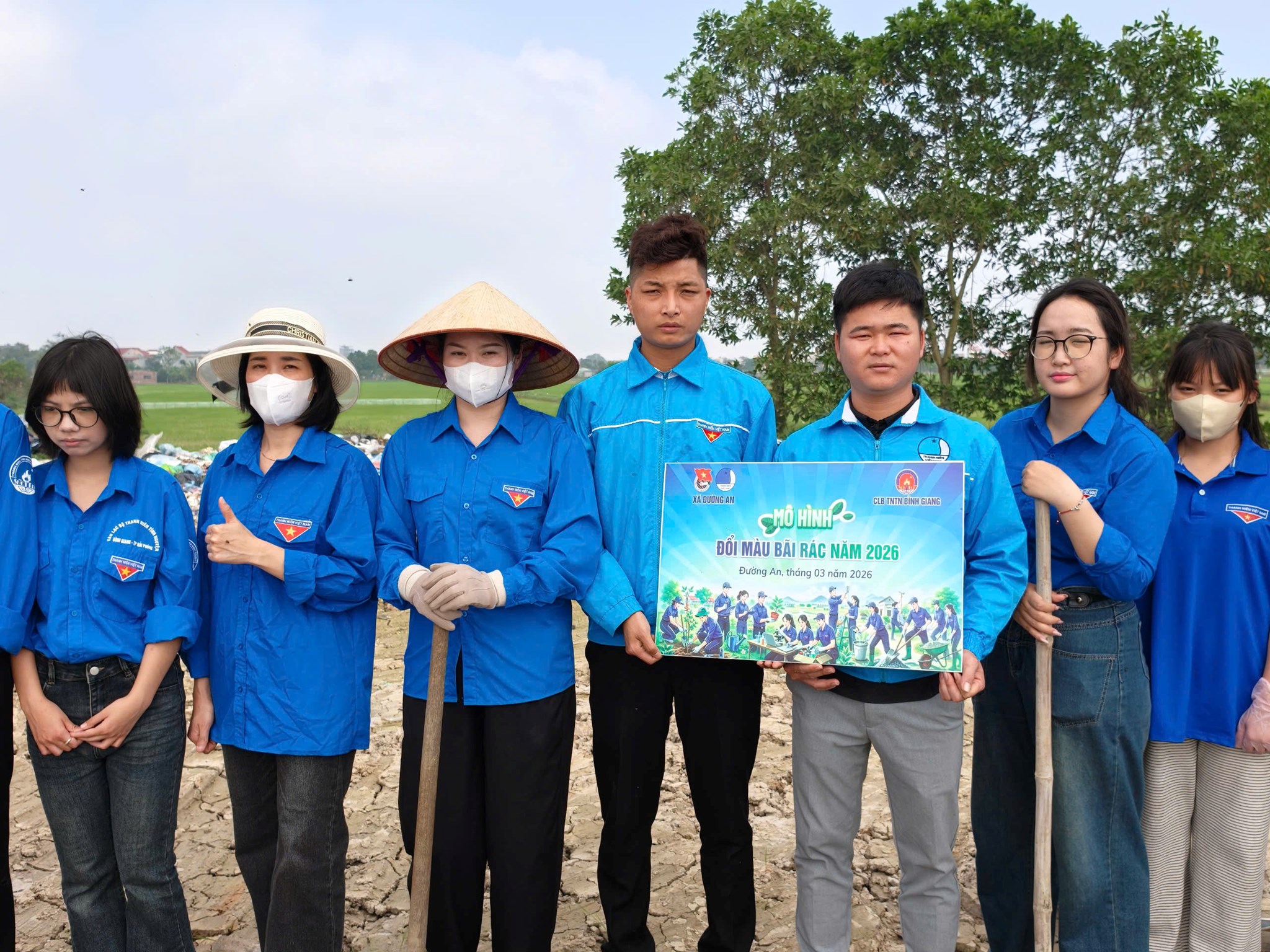 HƯỞNG ỨNG THÁNG THANH NIÊN 2026 ĐOÀN XÃ TRIỂN KHAI MÔ HÌNH “ĐỔI MÀU BÃI RÁC” NĂM 2026