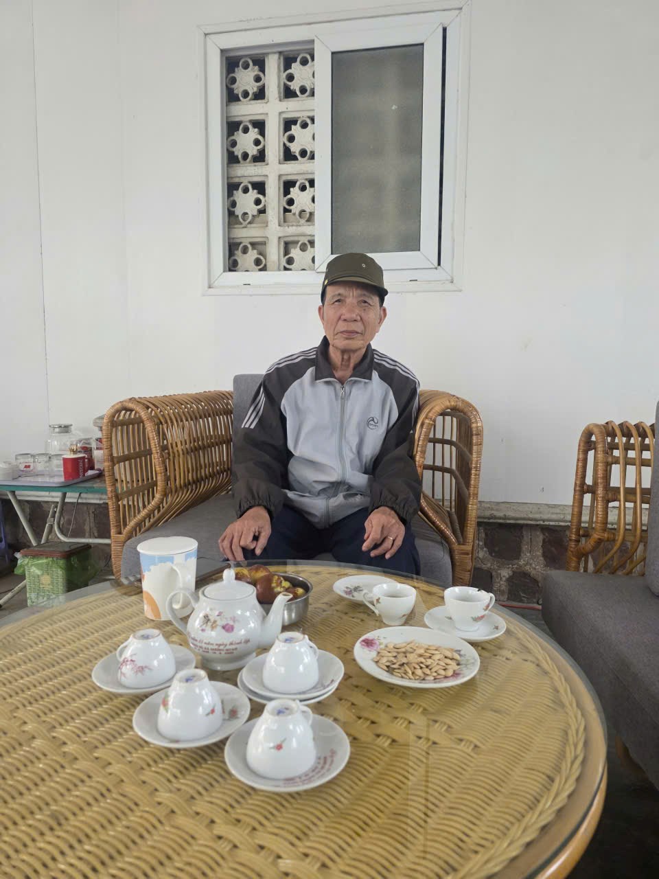 CÂU CHUYỆN THỜI HOA LỬA - CHUYỆN VỀ NGƯỜI LÍNH LÊ VĂN NHẪN