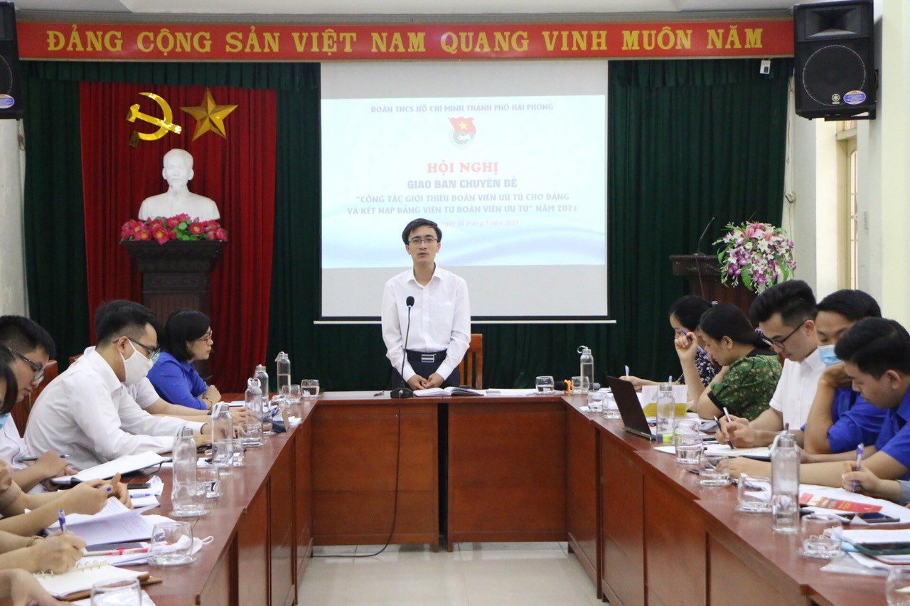 Hội nghị giao ban chuyên đề "Công tác giới thiệu đoàn viên ưu tú cho Đảng và kết nạp Đảng viên từ Đoàn viên ưu tú" năm 2021