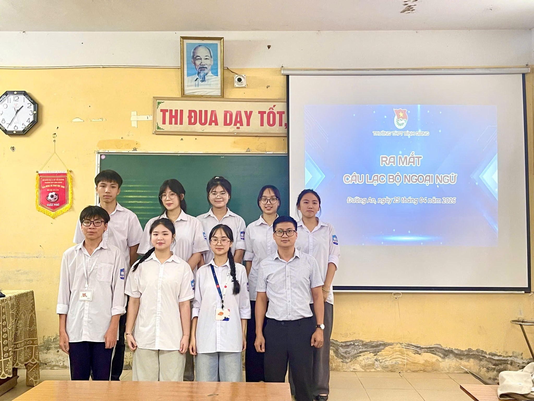 ĐƯỜNG AN: ĐOÀN TRƯỜNG THPT BÌNH GIANG TỔ CHỨC CHƯƠNG TRÌNH RA MẮT CÂU LẠC BỘ NGOẠI NGỮ