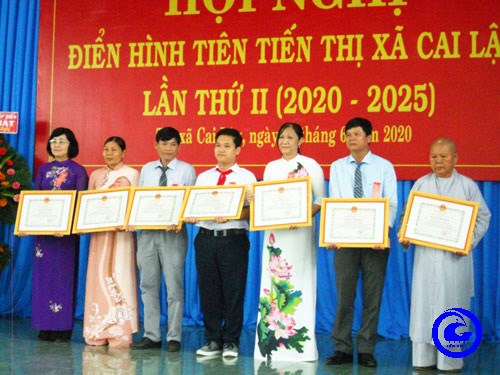 Em Nguyễn Minh Nhuận: Tấm gương vượt khó học giỏi