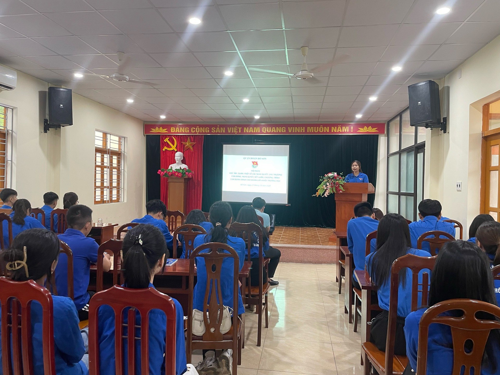 Quận đoàn Đồ Sơn: Tổ chức Hội nghị học tập quán triệt Nghị quyết, chủ trương của Đảng, Nghị quyết, kết luận Chương trình của Đoàn dành cho đoàn viên khối trường học