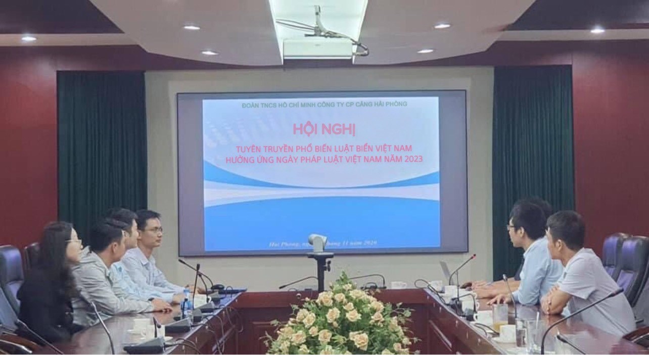 Đoàn TNCS Hồ Chí Minh Cảng Hải Phòng tổ chức Hội nghị tuyên truyền phổ biến Luật Việt Nam hưởng ứng ngày Pháp luật Việt Nam năm 2023