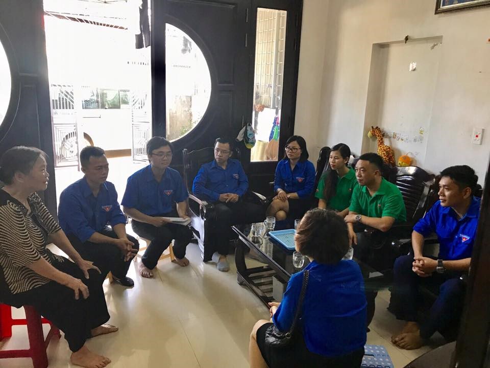 Tuổi trẻ Đoàn Khu Kinh tế thành phố phát huy truyền thống Uống nước nhớ nguồn