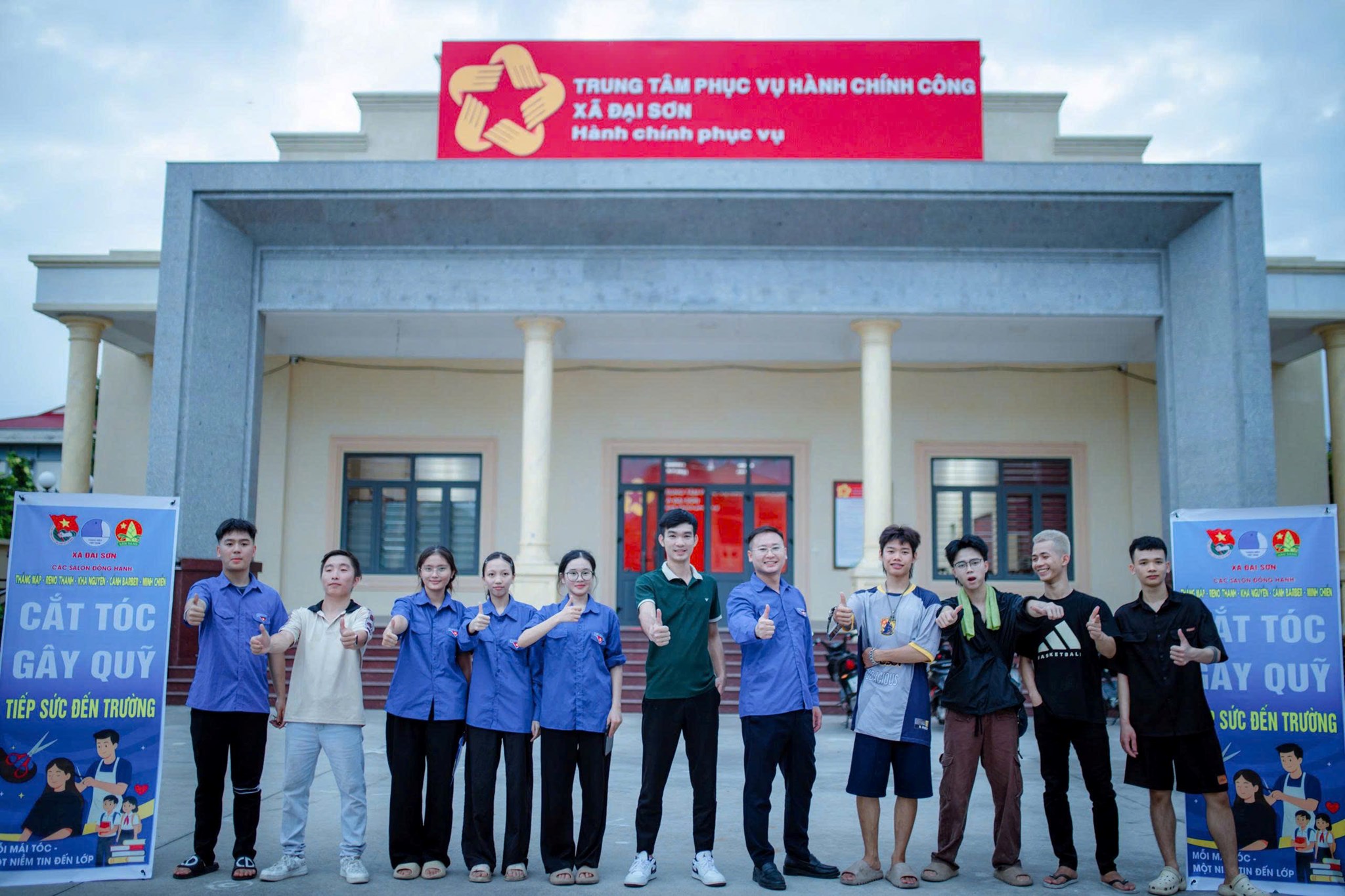 ĐẠI SƠN: Tổ chức chương trình “Cắt tóc gây quỹ”- "Tiếp sức đến trường"