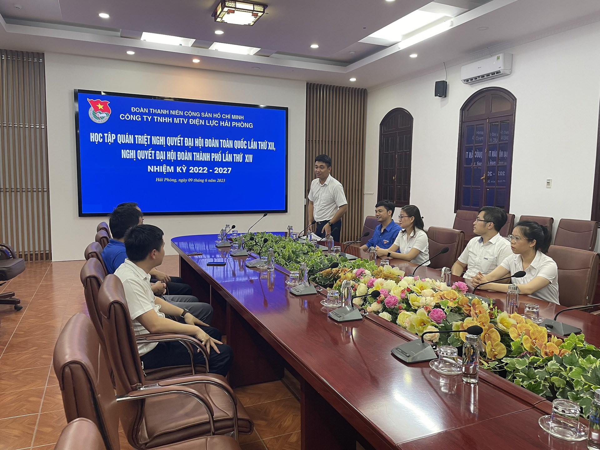 Đoàn thanh niên Điện lực Hải Phòng tổ chức học tập, quán triệt Nghị Quyết Đại hội Đoàn các cấp