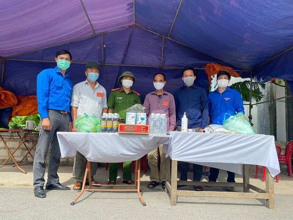 Công trình Thanh niên "Tuổi trẻ Vĩnh Bảo chung tay phòng chống Covid-19"