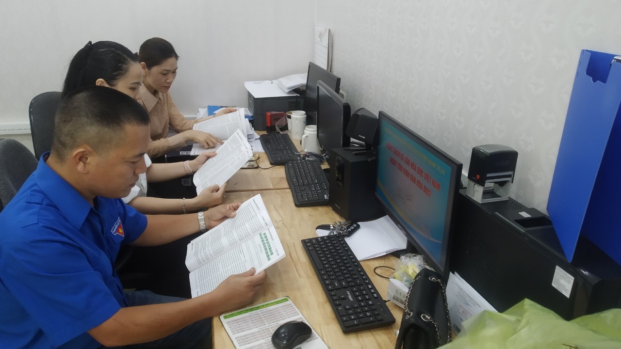 Huyện đảo Bạch Long Vỹ hưởng ứng Ngày sách và Văn hoá đọc Việt Nam 21/4