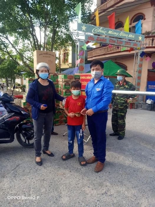 BÔNG HOA TRONG RỪNG HOA NGHÌN VIÊC TỐT CỦA THIẾU NHI TIÊN LÃNG!