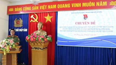Nâng cao hiệu quả công tác giáo dục chính trị, tư tưởng cho CBĐV